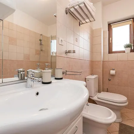 Casa vacanze Awesome In With Sauna *