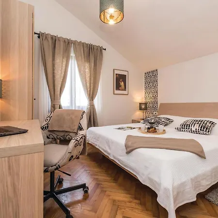 Awesome In With Sauna Casa vacanze